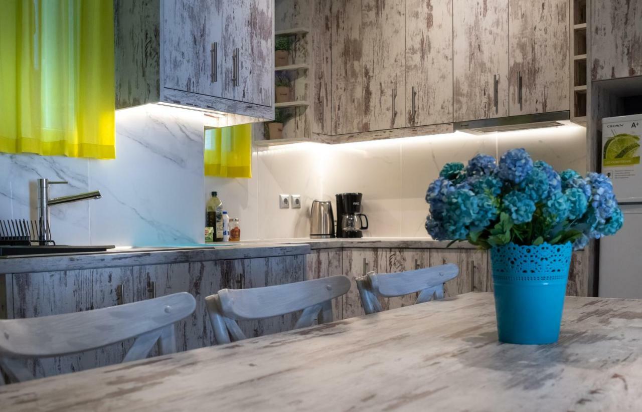 Modern & Stylish Apt At The Heart Of אתונה מראה חיצוני תמונה